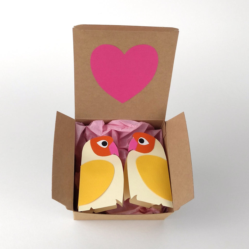 Mini Lovebirds paper decorations