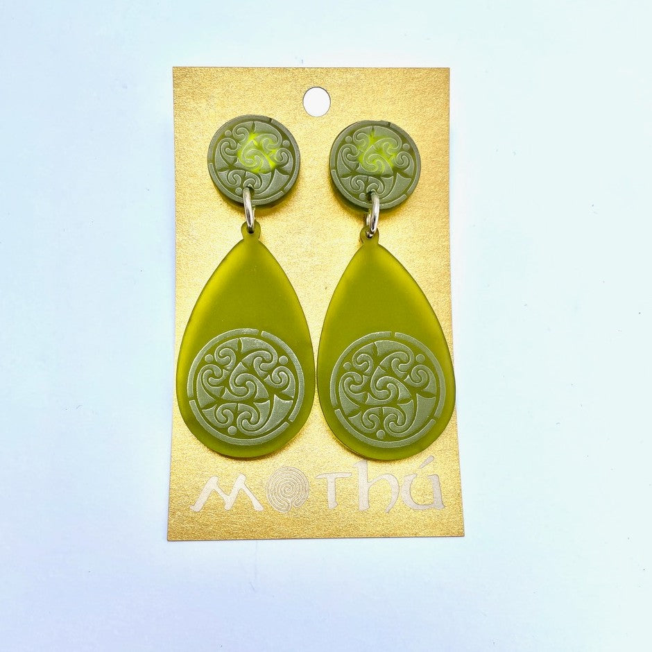 Emerald Green Tear Drop &amp; Button engraved Earrings