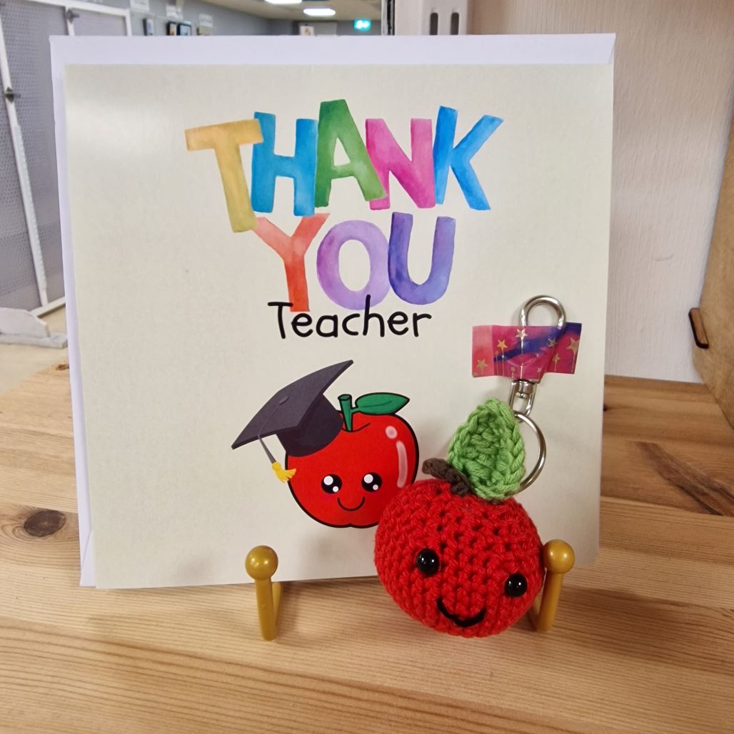 Crochet apple thank you teacher card